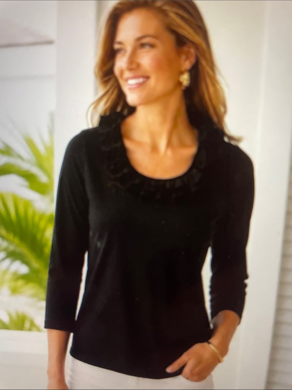 J McLaughlin Durham ruffle top in black sz M